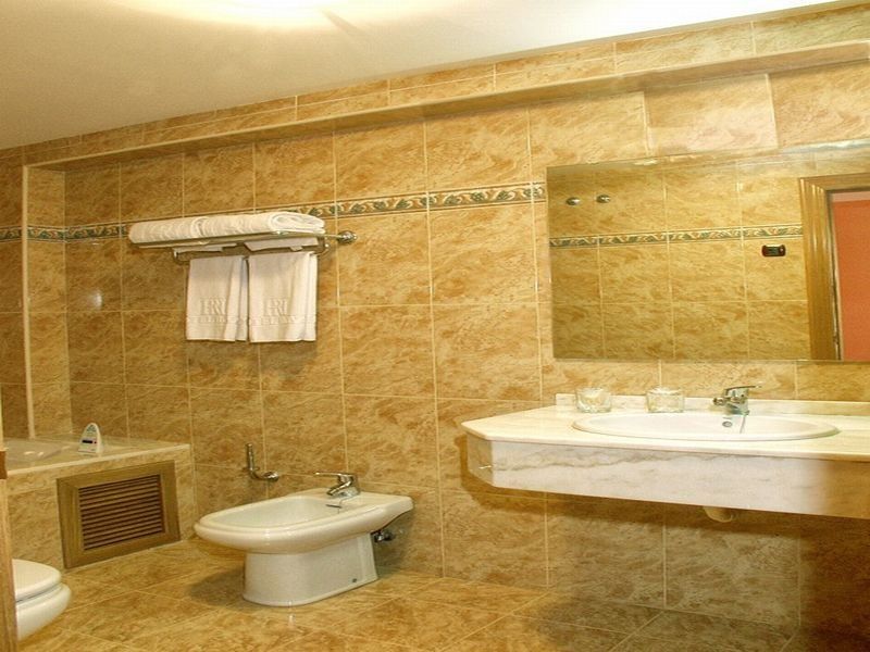 Hotel Royal Llanera  Eksteriør billede